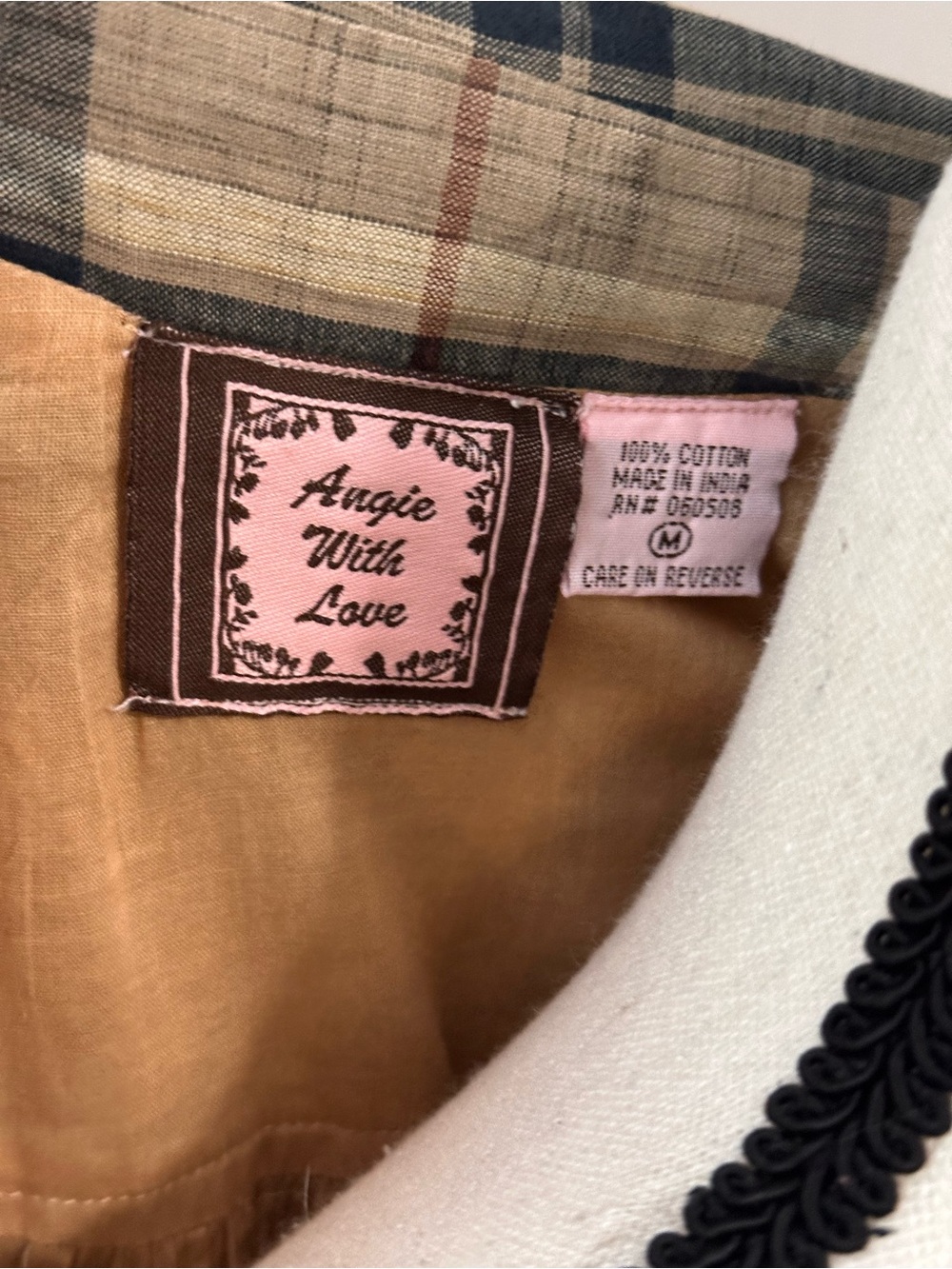 Plaid Cropped Trendy Women’s Sz M Cotton Blazer Large Front Buttons Beige Green - Picture 4 of 5